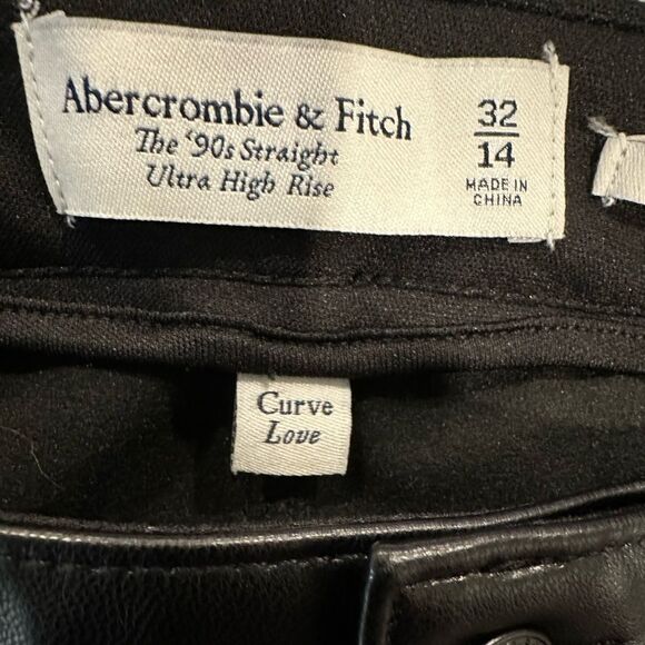 Abercrombie & Fitch Black Straight Leg Pants - Picture 5 of 5